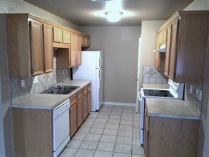 4900 Heather Ln in Killeen, TX - Building Photo - Building Photo