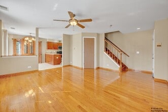 1346 S Lorraine Rd in Wheaton, IL - Building Photo - Building Photo