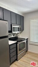 10205 Summertime Ln in Culver City, CA - Building Photo - Building Photo