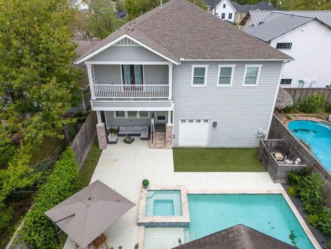 property at 808 Merrill St