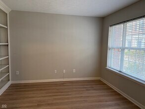 11935 Riley Dr in Zionsville, IN - Building Photo - Building Photo