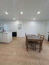 270 Curé-Poirier Boul E in Longueuil, QC - Building Photo - Building Photo