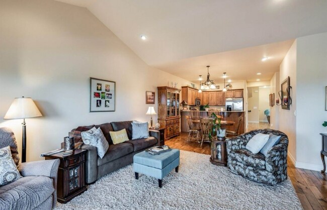 205 Meadow Vista Loop in Kalispell, MT - Building Photo - Building Photo