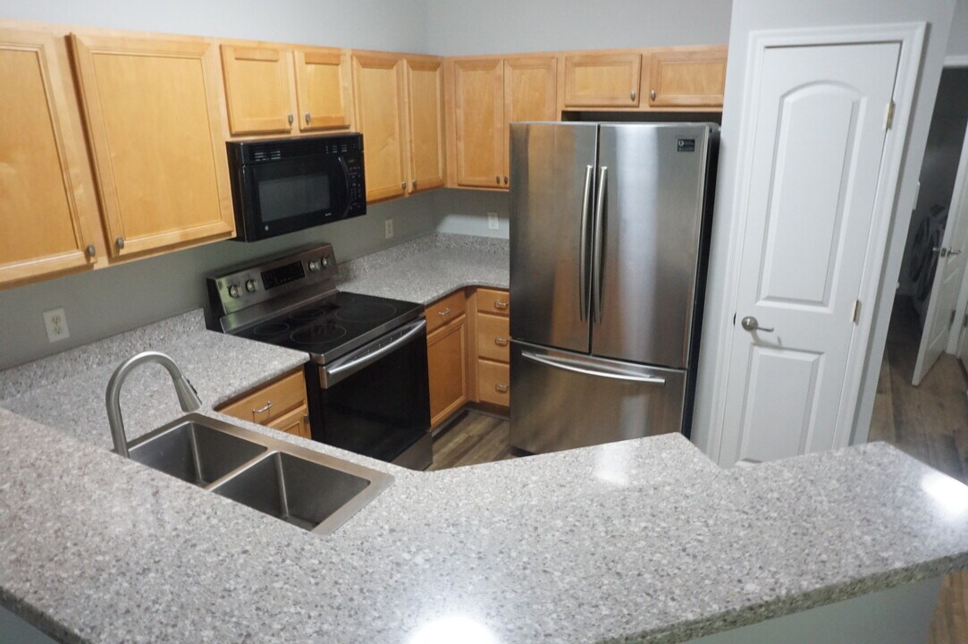 2636 Harding Ct, Unit O in Beavercreek, OH - Building Photo