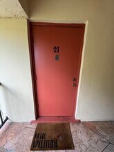 622 NW 13th St in Boca Raton, FL - Building Photo - Building Photo