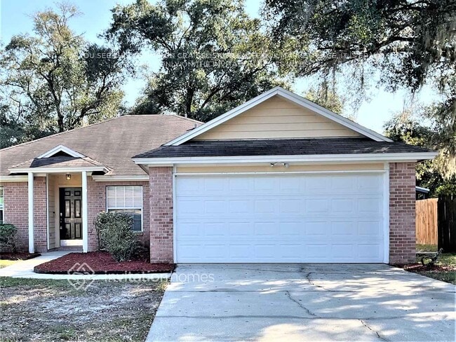 property at 1370 Pawnee St