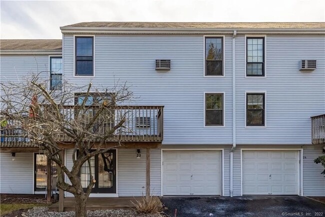 23 Horizon Hill Rd in Newington, CT - Building Photo - Building Photo