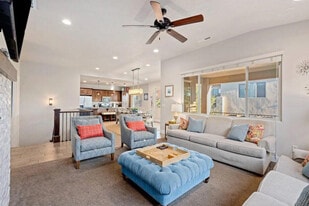 3800 Paradise Vlg Dr in Santa Clara, UT - Building Photo