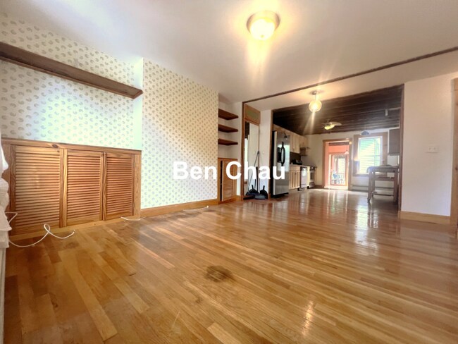 202 Harvard St, Unit #2 in Cambridge, MA - Building Photo - Building Photo