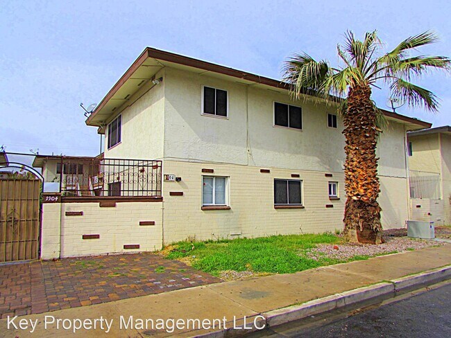 1908 Rexford Dr in Las Vegas, NV - Building Photo - Building Photo