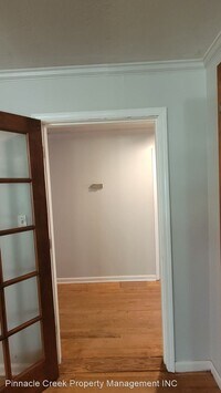 315-315 Broadleaf Ln photo'