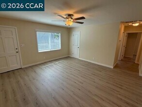 1502 Carmel Dr in Walnut Creek, CA - Building Photo - Building Photo