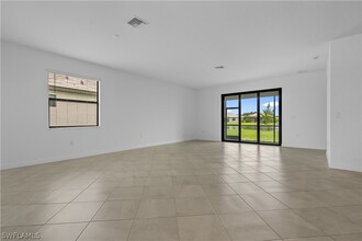 13968 Hunter Oak Dr in Ft. Myers, FL - Foto de edificio - Building Photo