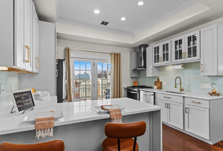 274 Bunker Hill St in Boston, MA - Building Photo - Building Photo