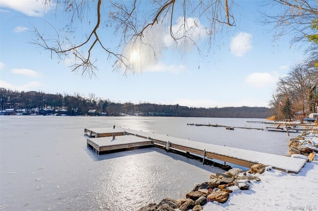 property at 34 Twin Lakes Rd