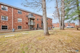 513 Emmett St in Bristol, CT - Building Photo - Building Photo