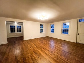 122 S Main St in Muncy, PA - Building Photo - Building Photo