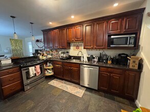 44 Greycliff Rd, Unit 44 Greycliff #1 in Boston, MA - Building Photo - Building Photo
