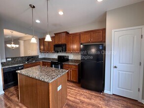 330 Carthage Ct in Durham, NC - Building Photo - Building Photo