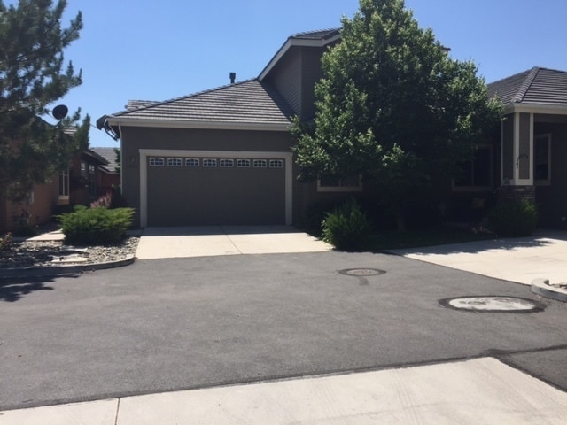 property at 6652 Aston Cir