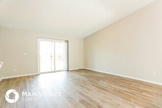 5690 S Netherland St in Centennial, CO - Building Photo - Building Photo