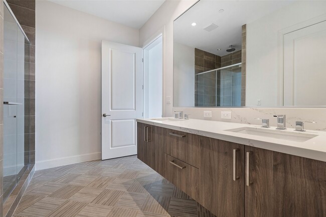 property at 1211 Caroline St