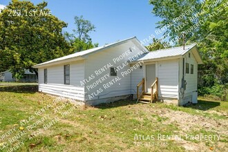 223 1st Ave in Mulga, AL - Building Photo - Building Photo