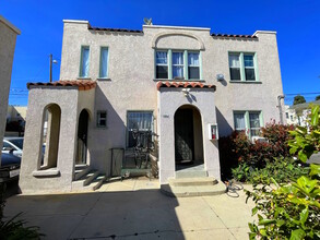 Melrose Bungalows in Los Angeles, CA - Building Photo - Building Photo