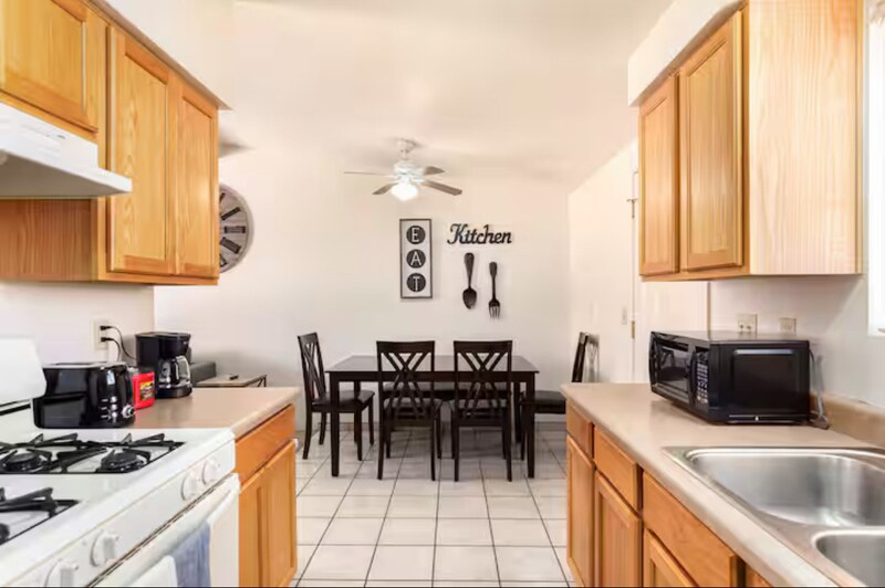 1223 N Belvedere Ave in Tucson, AZ - Building Photo