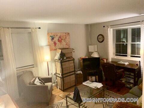 649 Washington St in Boston, MA - Building Photo