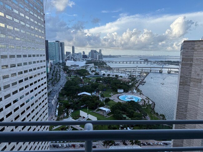 property at 325 S Biscayne Blvd