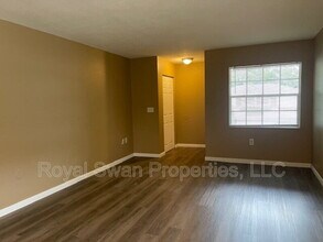 724 Zella Ln in Lakeland, FL - Building Photo - Building Photo