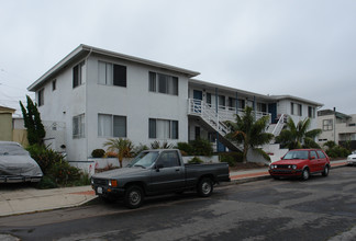 3703 Haines St in San Diego, CA - Building Photo - Building Photo