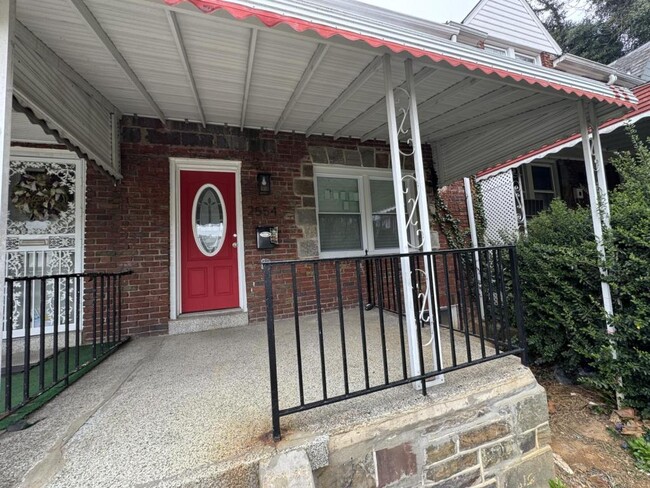 2554 Harlem Ave in Baltimore, MD - Building Photo - Building Photo