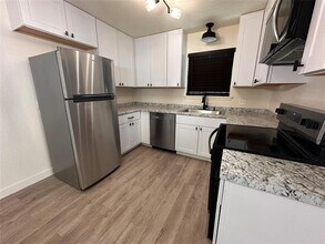 4824 Wellesley Ave in Fort Worth, TX - Building Photo - Building Photo