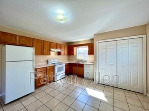 8 Zell Ln in Weaverville, NC - Building Photo - Building Photo