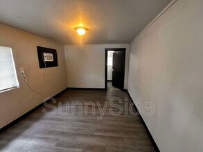 8105 W Colonial Dr in Orlando, FL - Building Photo - Building Photo