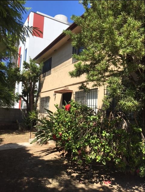 800 N Beaudry Ave in Los Angeles, CA - Foto de edificio