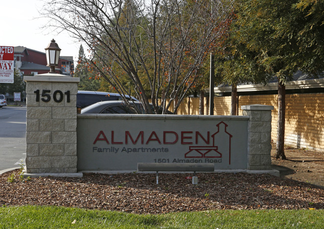 Almaden in San Jose, CA - Foto de edificio - Building Photo