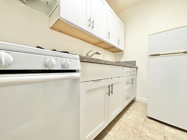 property at 639 Cochran Ave