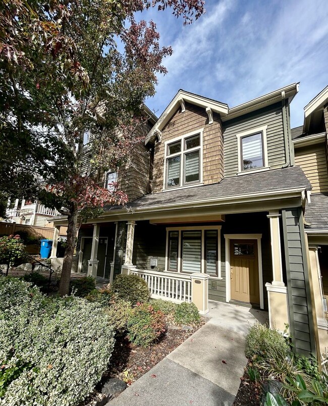 property at 20 W Etruria St