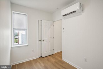 321 E Lehigh Ave in Philadelphia, PA - Building Photo - Building Photo