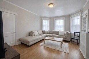 97 Saint Paul St, Unit 3F in Brookline, MA - Building Photo