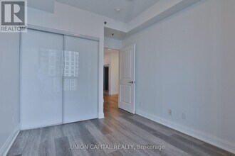 195-1195 Bonis Ave in Toronto, ON - Building Photo - Building Photo