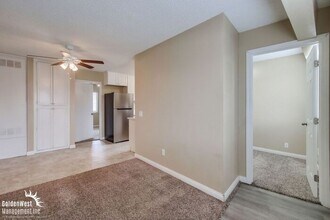 3245 Bramson Pl in San Diego, CA - Building Photo - Building Photo