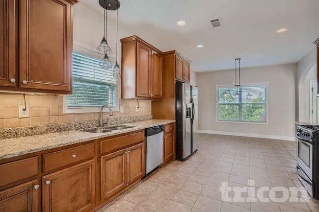 558 Georgia Cir in Loganville, GA - Building Photo - Building Photo