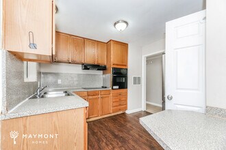 5828 Wiltshire St in Jacksonville, FL - Foto de edificio - Building Photo