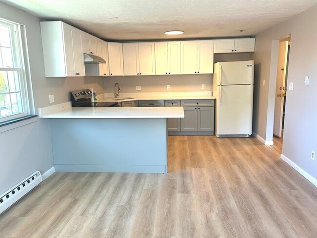 property at 14 Leonard Rd