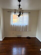 526 Foster St, Unit 1 in Greensburg, PA - Foto de edificio - Building Photo