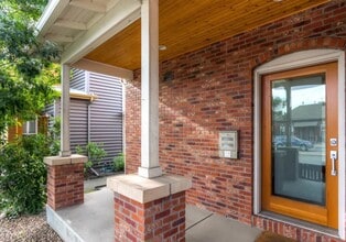 1802 Canyon Blvd in Boulder, CO - Building Photo - Building Photo